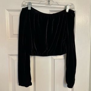 Mixology Black Velvet Top